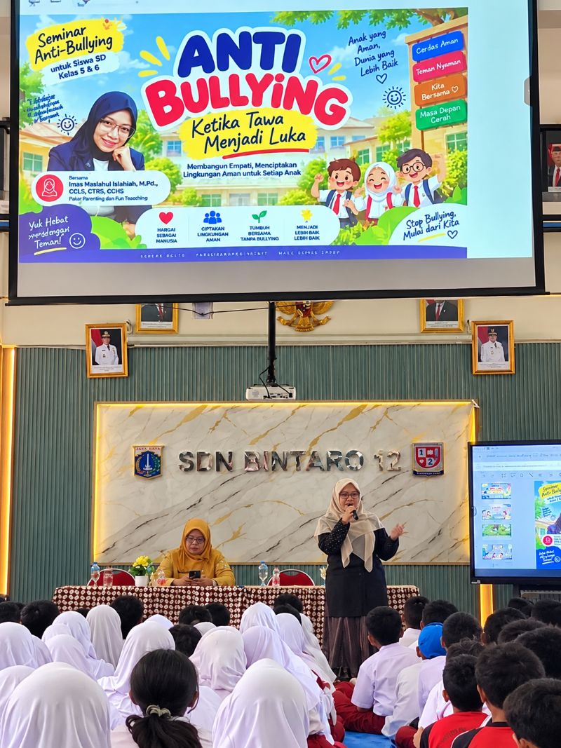 Imas Maslahul Islahiah Pembicara Narasumber Seminar Anti Bullying Untuk Sekolah SD SMP SMA ok